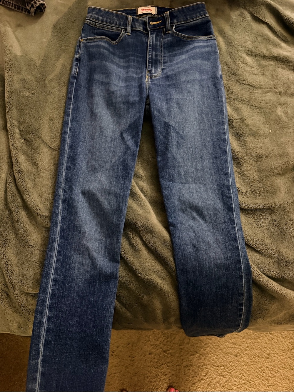 Wrangler High Rise Skinny Women's Dark Blue Jeans size 2